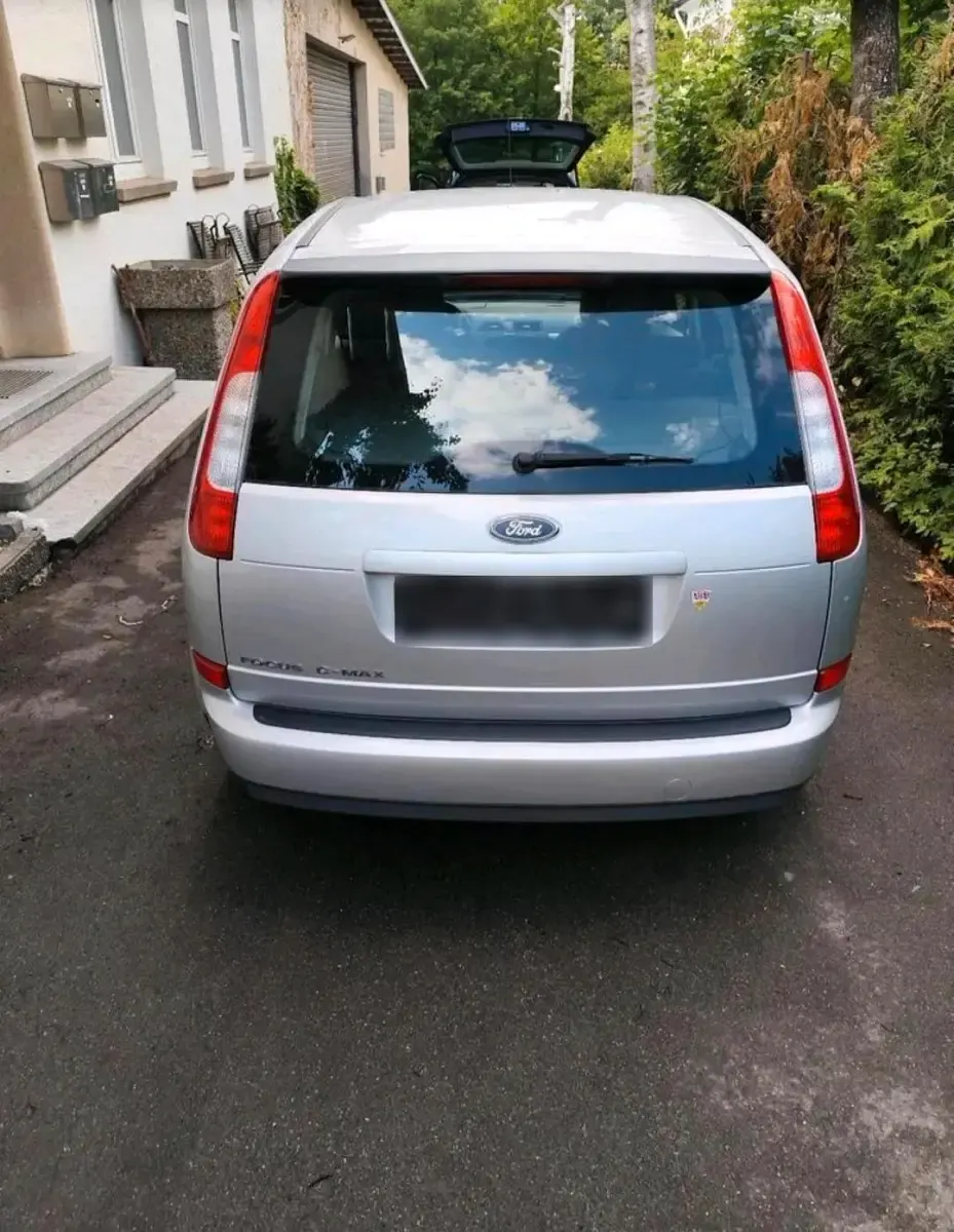 Gebraucht Ford C-MAX 101 PS (74 kW) 2005 Silber Van / Kleinbus