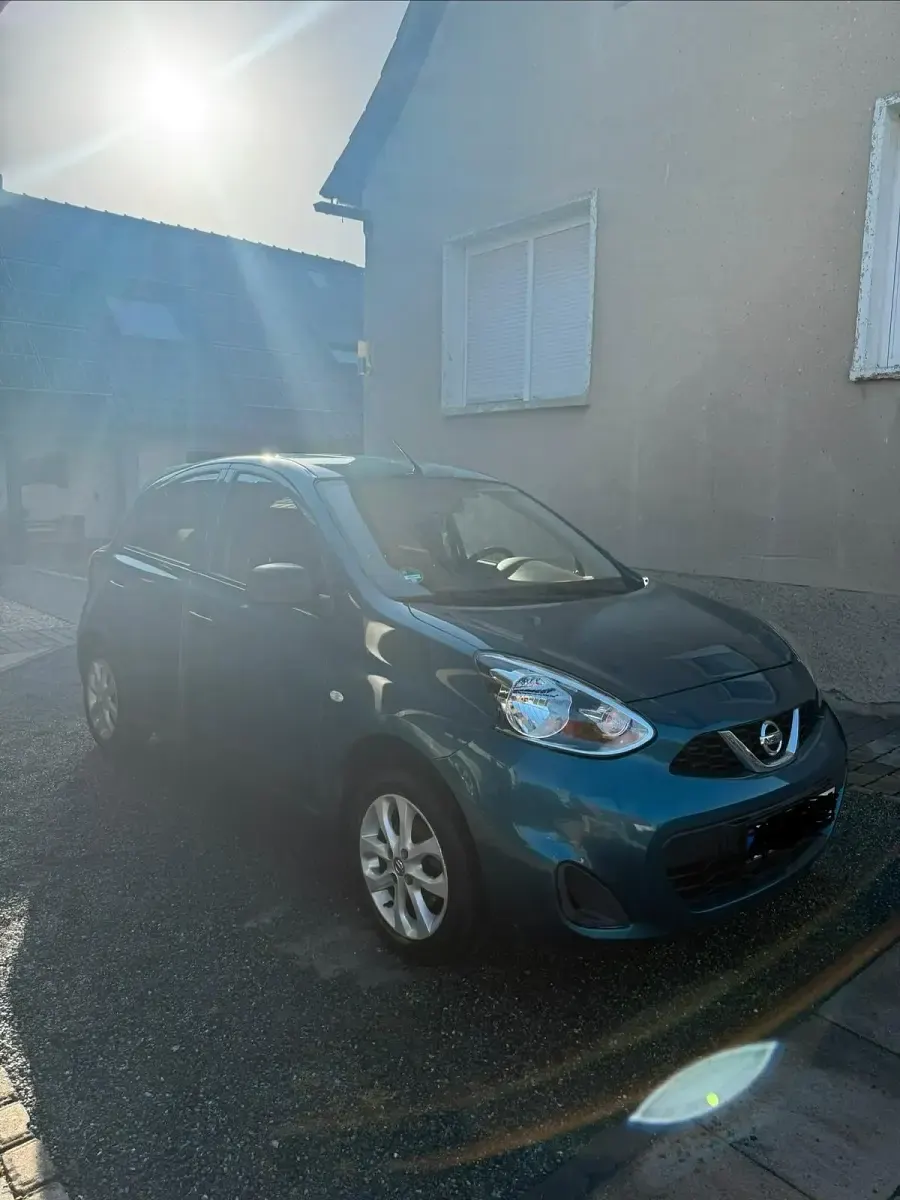 Gebraucht Nissan Micra 80 PS (58 kW) 2014 Blau Kleinwagen