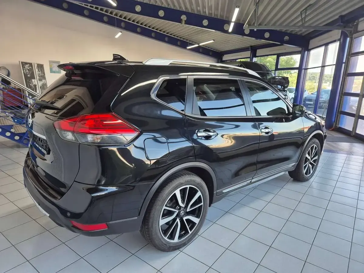 Gebraucht Nissan X-Trail Tekna 163 PS (119 kW) 2019 Black pearl SUV
