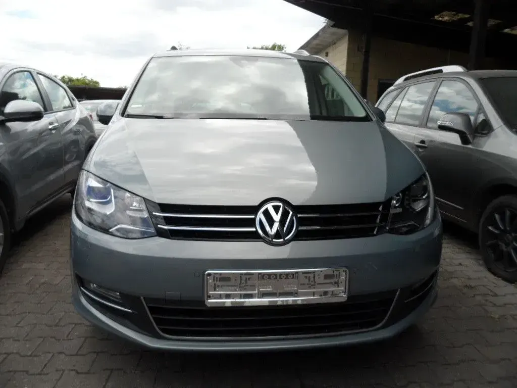 Gebraucht VW Sharan Highline 177 PS (130 kW) 2015 Grau Van / Kleinbus
