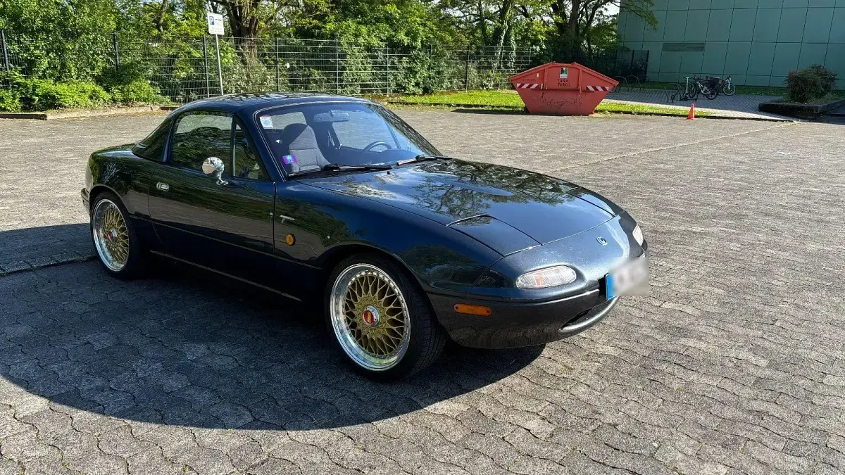 Gebraucht Mazda MX5 116 PS (85 kW) 1992 Grau Cabrio