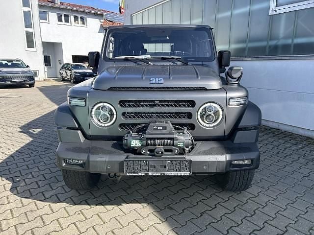 Neu BAW 212 166 PS (122 kW) 2026 Grau SUV