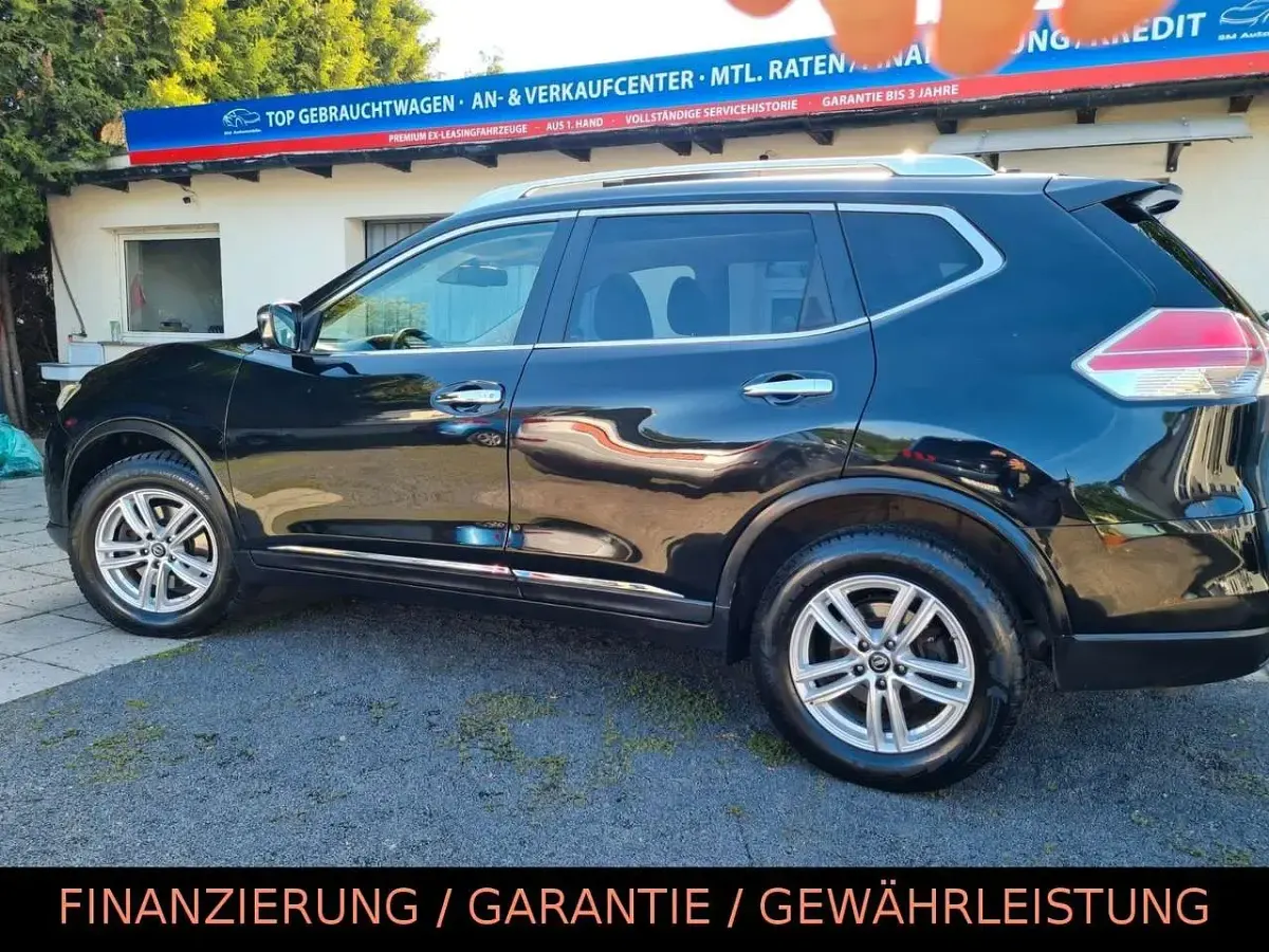 Gebraucht Nissan X-Trail Tekna 131 PS (96 kW) 2015 Schwarz SUV
