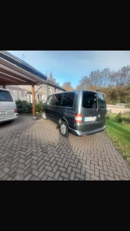 Gebraucht VW T5 99 PS (72 kW) 2007 Grau Van