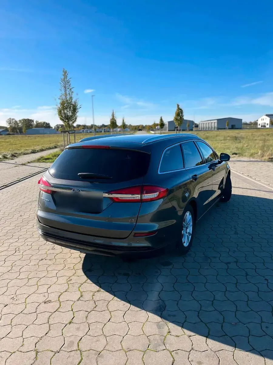 Gebraucht Ford Mondeo 188 PS (138 kW) 2019 Grau Kombi