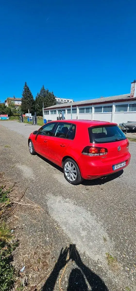 Gebraucht VW Golf VI Highline 160 PS (117 kW) 2010 Rot Kleinwagen