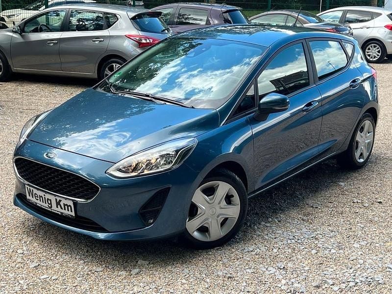 Blau Gebraucht 2018 Ford Fiesta Cool & Connect Kleinwagen | 9.999 € (Guter Preis) - Bild 1/4
