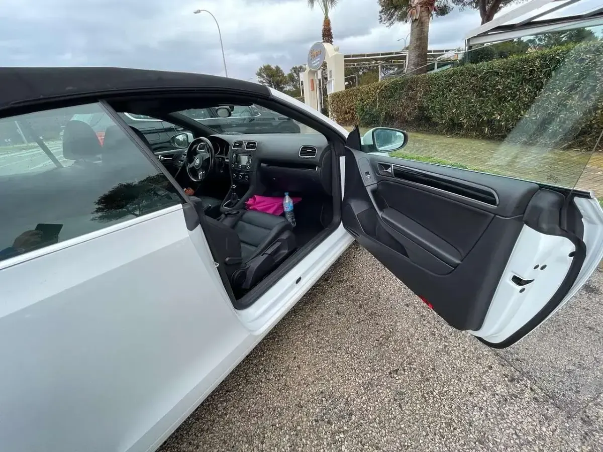 Gebraucht VW Golf Cabriolet 105 PS (77 kW) 2013 Weiß Cabrio