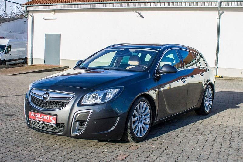 Gebraucht Opel Insignia Eco 194 PS (142 kW) 2012 Grau Kombi
