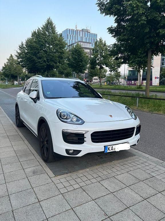 Weiß Gebraucht 2014 Porsche Cayenne S SUV | 41.200 € (Teuer) - Bild 1/4