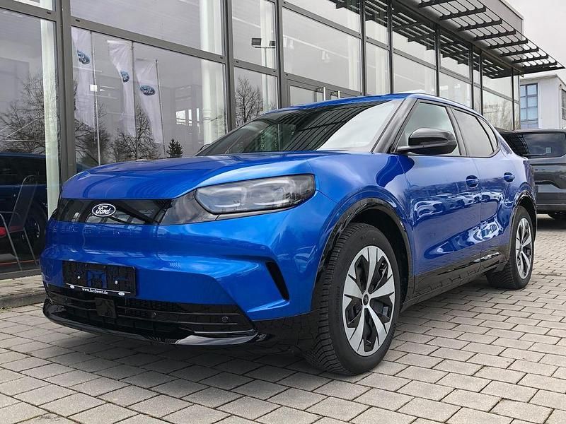 Nowe Ford Capri 125 kW (170 KM) 2025 Niebieski SUV