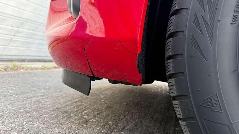 Gebraucht Toyota Yaris Comfort 69 PS (50 kW) 2018 Rot Limousine