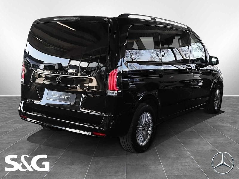 Gebraucht Mercedes E250 Style 140 PS (102 kW) 2025 Obsidianschwarz Kombi