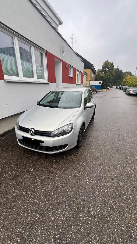 Silber Gebraucht 2011 VW Golf VI Kombi | 4.500 € (Fairer Preis) - Bild 1/4