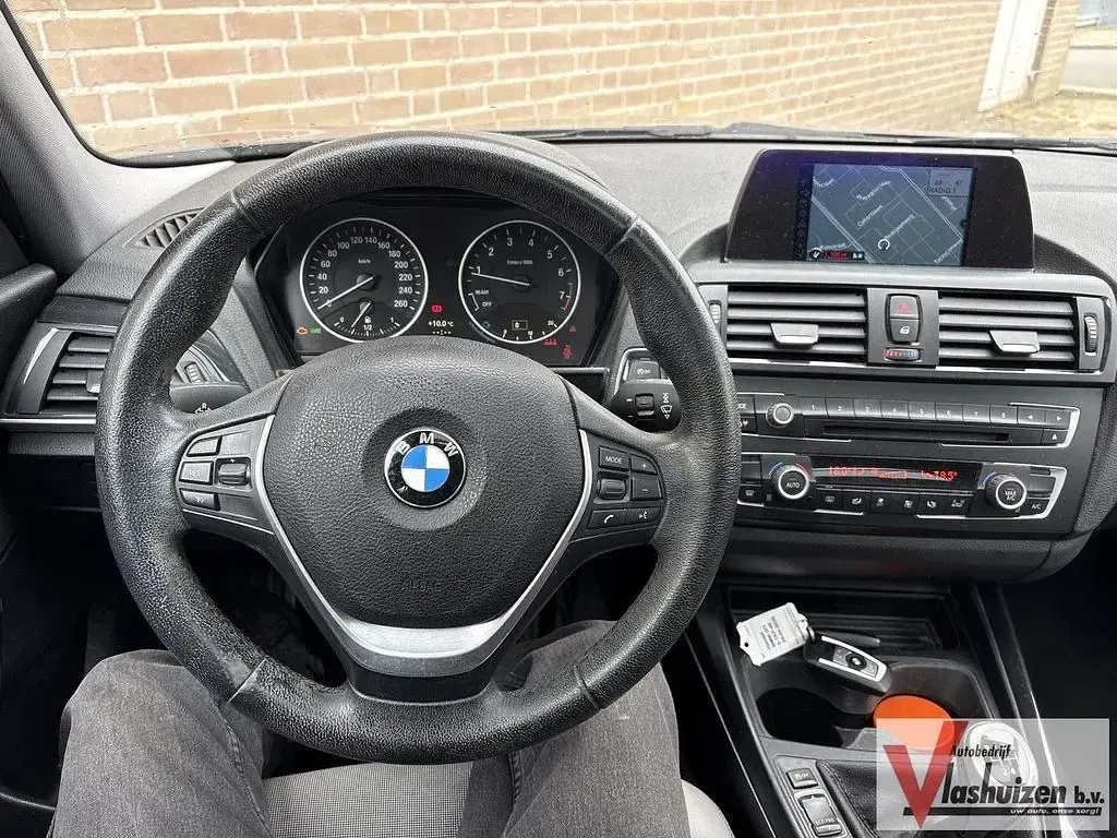 Gebraucht BMW 116 Executive 136 PS (100 kW) 2014 Blau Kleinwagen