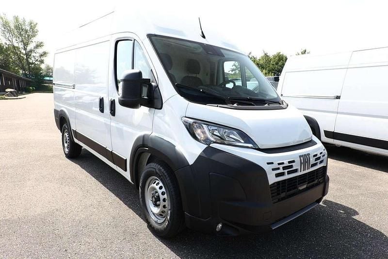 Weiß Neu 2025 Fiat Ducato Van | 31.091 € (Guter Preis) - Bild 1/4