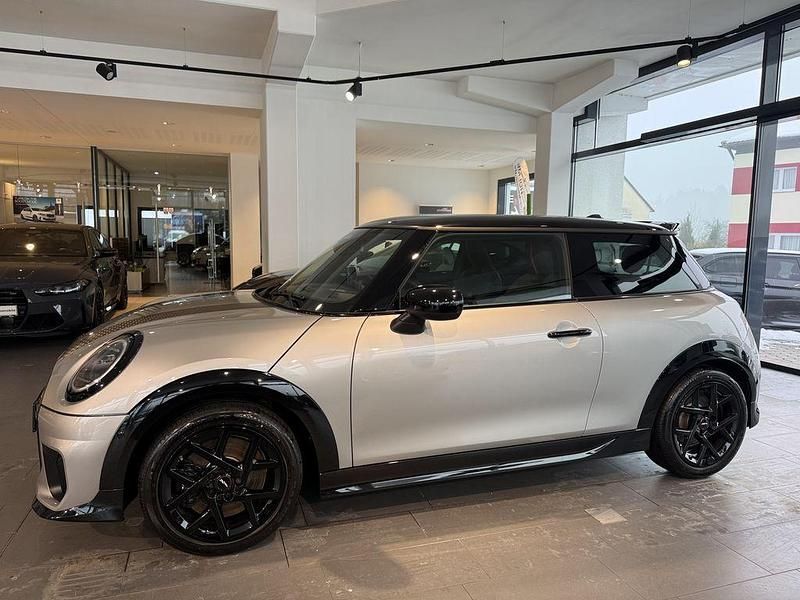Gebraucht Mini John Cooper Works 204 PS (150 kW) 2024 Silber Kleinwagen