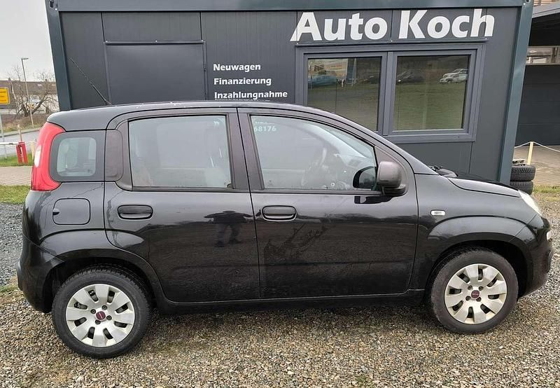 Colore esterno (cin.schwarz) Gebraucht 2015 Fiat Panda Pop Kleinwagen | 3.300 € (Fairer Preis) - Bild 1/4