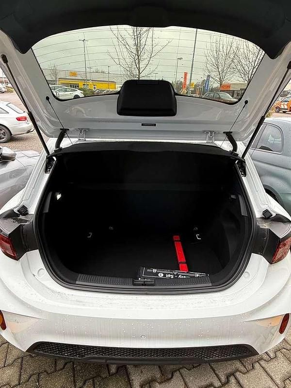 Neu MG MG3 102 PS (75 kW) 2025 Weiß Kleinwagen