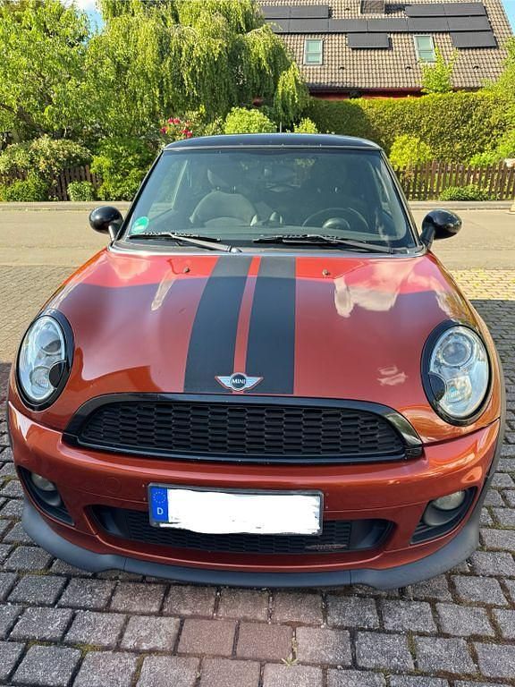 Orange Gebraucht 2011 Mini Cooper Kleinwagen | 4.750 € (Fairer Preis) - Bild 1/4