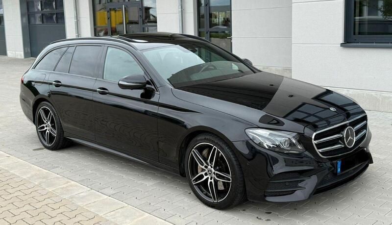 Schwarz Gebraucht 2019 Mercedes E350 AMG line Kombi | 30.500 € (Superpreis) - Bild 1/4