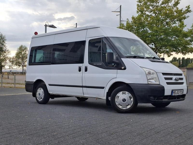 Weiß Gebraucht 2013 Ford Transit Van / Kleinbus | 7.000 € - Bild 1/4