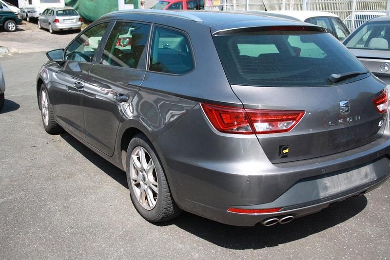 Second-hand Seat Leon FR 150 CP (110 kW) 2014 Auriu Break