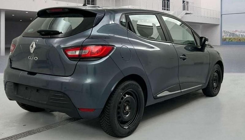 Gebraucht Renault Clio V Zen 91 PS (66 kW) 2022 Grau Kleinwagen