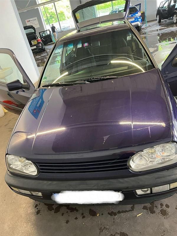 Blau Gebraucht 1995 VW Golf III GTI Kleinwagen | 1.800 € - Bild 1/4