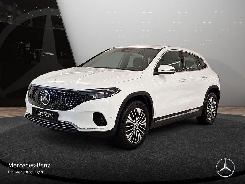 Gebraucht Mercedes EQA250+ Electric Art 139 kW (190 PS) 2024 Weiß SUV