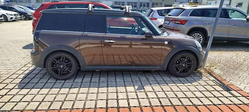Braun Gebraucht 2011 Mini Cooper D Clubman Kombi | 5.250 € (Fairer Preis) - Bild 1/4