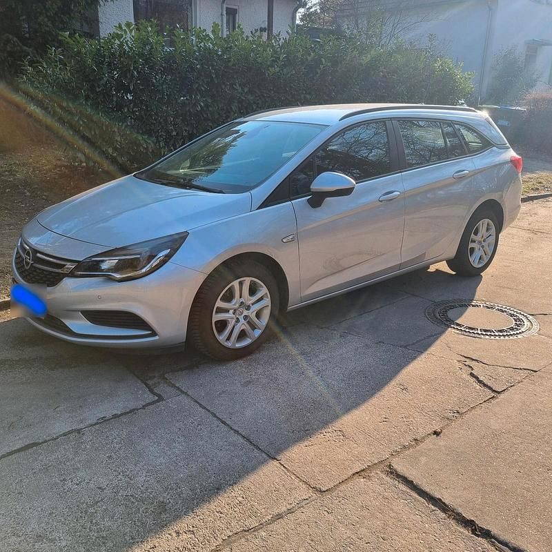 Gebraucht Opel Astra 110 PS (80 kW) 2016 Silber Kombi