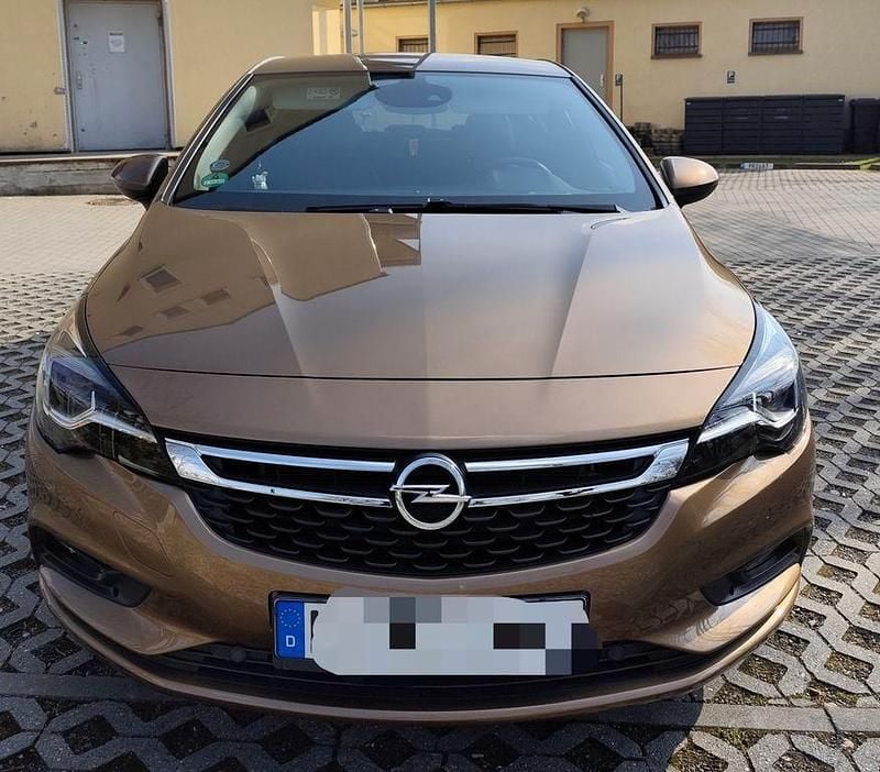 Gebraucht Opel Astra Innovation 150 PS (110 kW) 2016 Braun Limousine