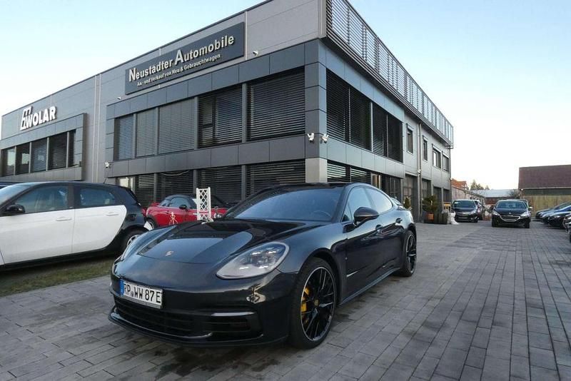 Gebraucht Porsche Panamera 4 330 PS (242 kW) 2017 Vulkangraumetallic Limousine