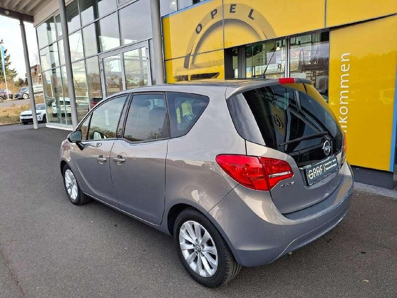 Gebraucht Opel Meriva Active 120 PS (88 kW) 2014 Muskat braun Van / Kleinbus