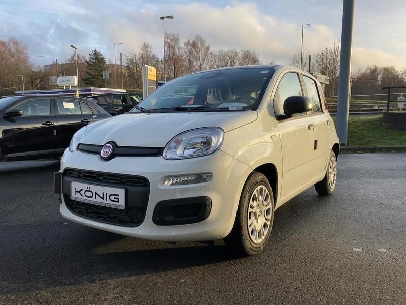 Neu Fiat Panda 69 PS (50 kW) 2025 Schwarz Kleinwagen