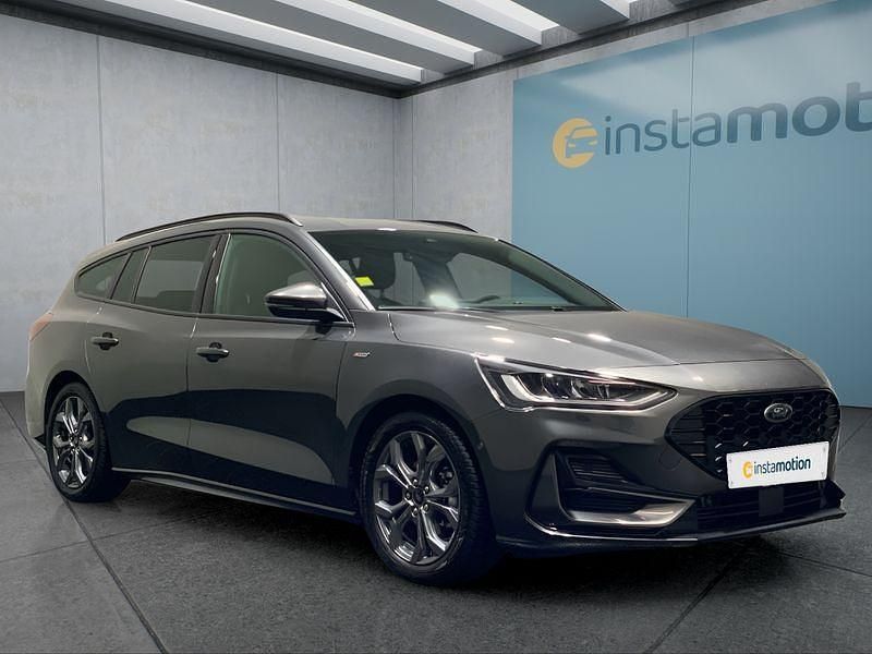 Gebraucht Ford Focus ST-Line X 155 PS (114 kW) 2024 Grau Kombi