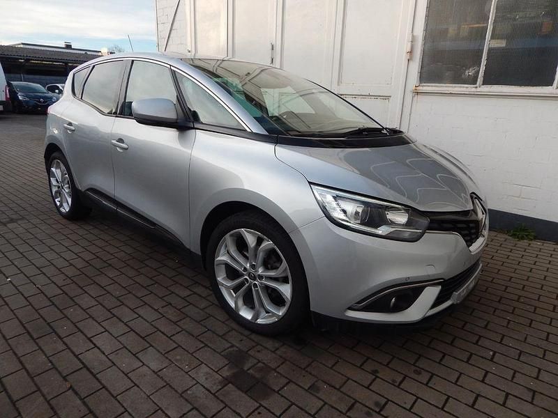 Gebraucht Renault Scénic IV 120 PS (88 kW) 2020 Silber Van / Kleinbus