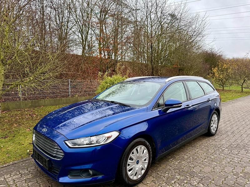 Blau Gebraucht 2015 Ford Mondeo Kombi | 7.490 € (Superpreis) - Bild 1/4
