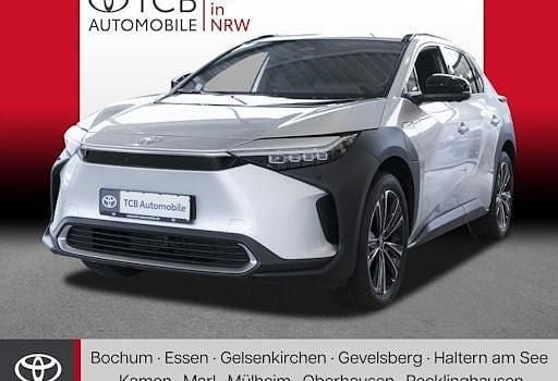 Silbern Gebraucht 2023 Toyota bZ4X Comfort SUV | 32.989 € (Guter Preis) - Bild 1/4