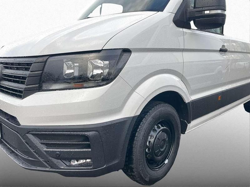 Neu VW Crafter 140 PS (102 kW) 2025 Candyweiß Van