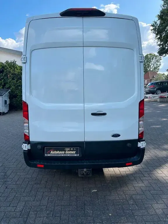 Gebraucht Ford Transit Trend 131 PS (96 kW) 2020 Weiß Van