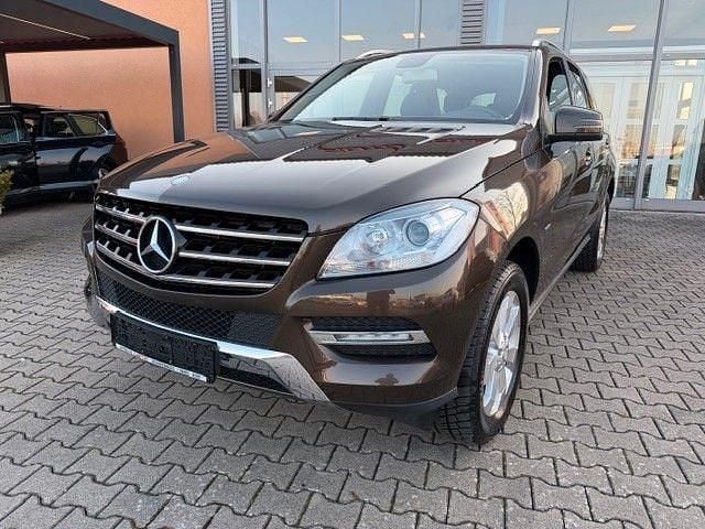 Gebraucht Mercedes ML350 306 PS (225 kW) 2012 Braun SUV