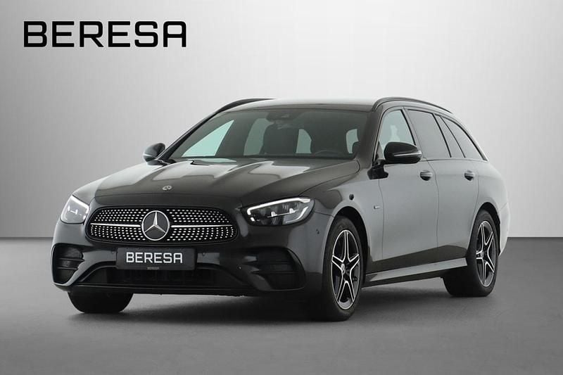 Graulack graphitgrau Gebraucht 2021 Mercedes E300 AMG Kombi | 29.480 € (Guter Preis) - Bild 1/4