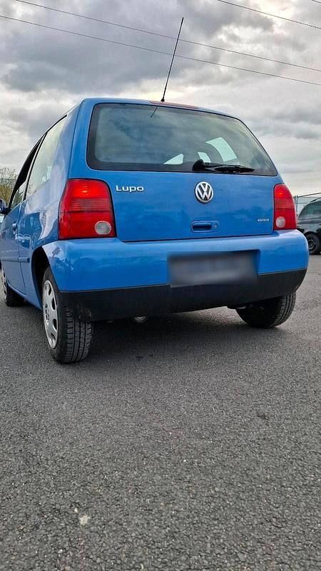Gebraucht VW Lupo 50 PS (36 kW) 2002 Blau Kleinwagen