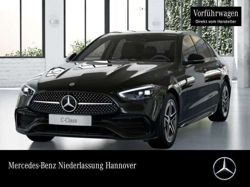 Schwarz Gebraucht 2025 Mercedes C180 AMG Limousine | 44.750 € (Etwas zu teuer) - Bild 1/4