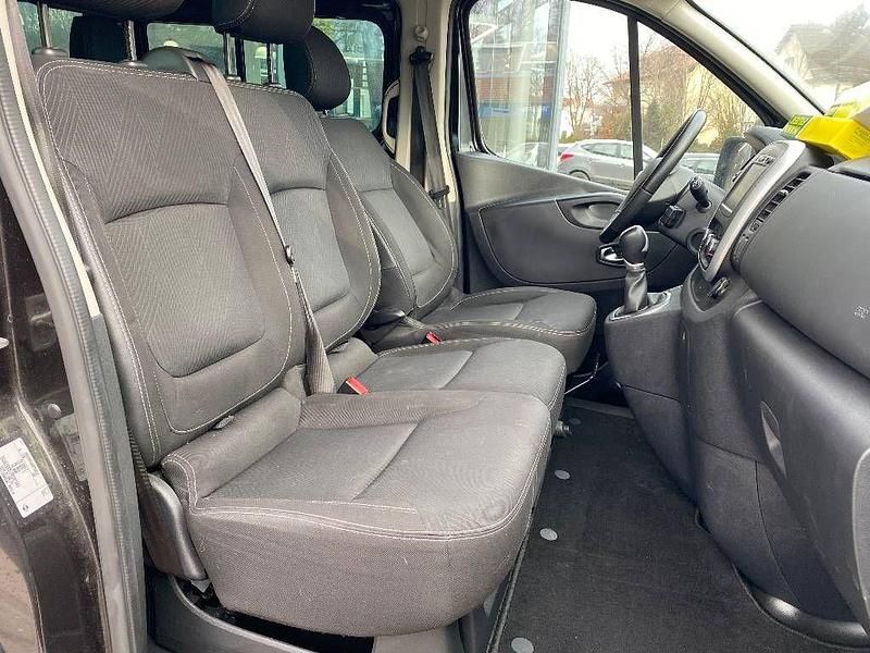 Gebraucht Nissan NV300 170 PS (125 kW) 2020 Grau Van