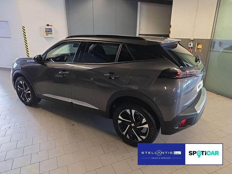 Gebraucht Peugeot 2008 Allure 131 PS (96 kW) 2023 Grau SUV