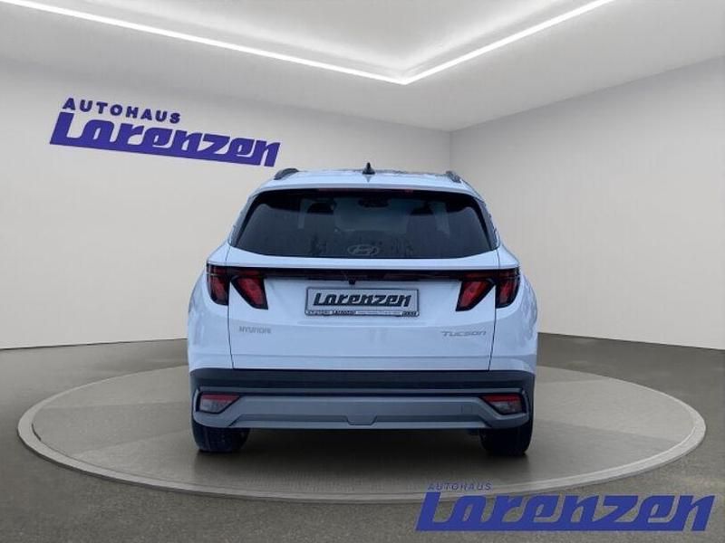 Gebraucht Hyundai Tucson Trend 150 PS (110 kW) 2025 Weiss SUV