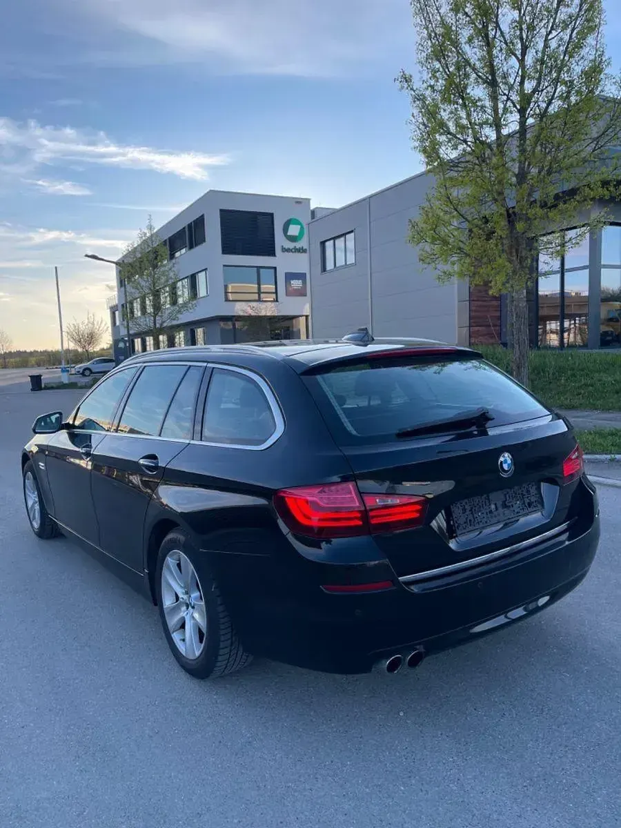 Gebraucht BMW 530 258 PS (189 kW) 2016 Schwarz Kombi